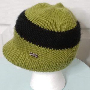 Discrete Knit Hat/Beanie